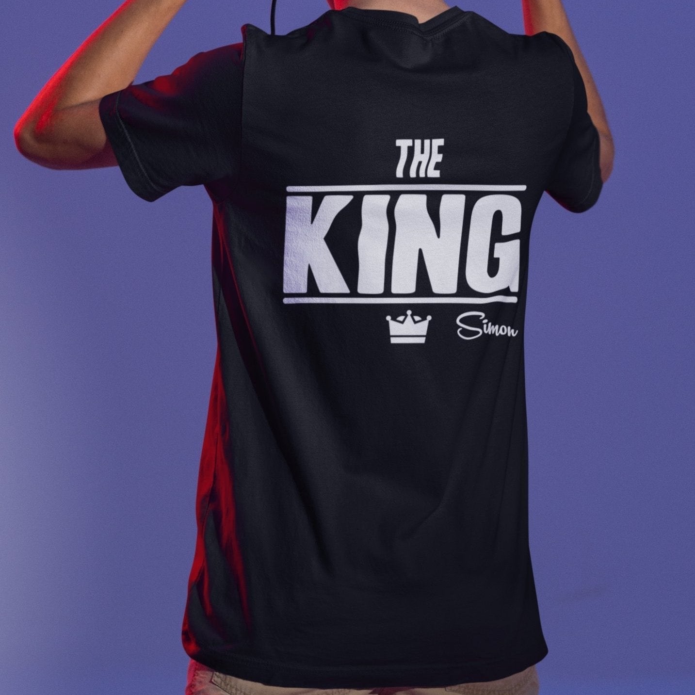 schwarzes Herren tshirt mit name gestalten the king shirt